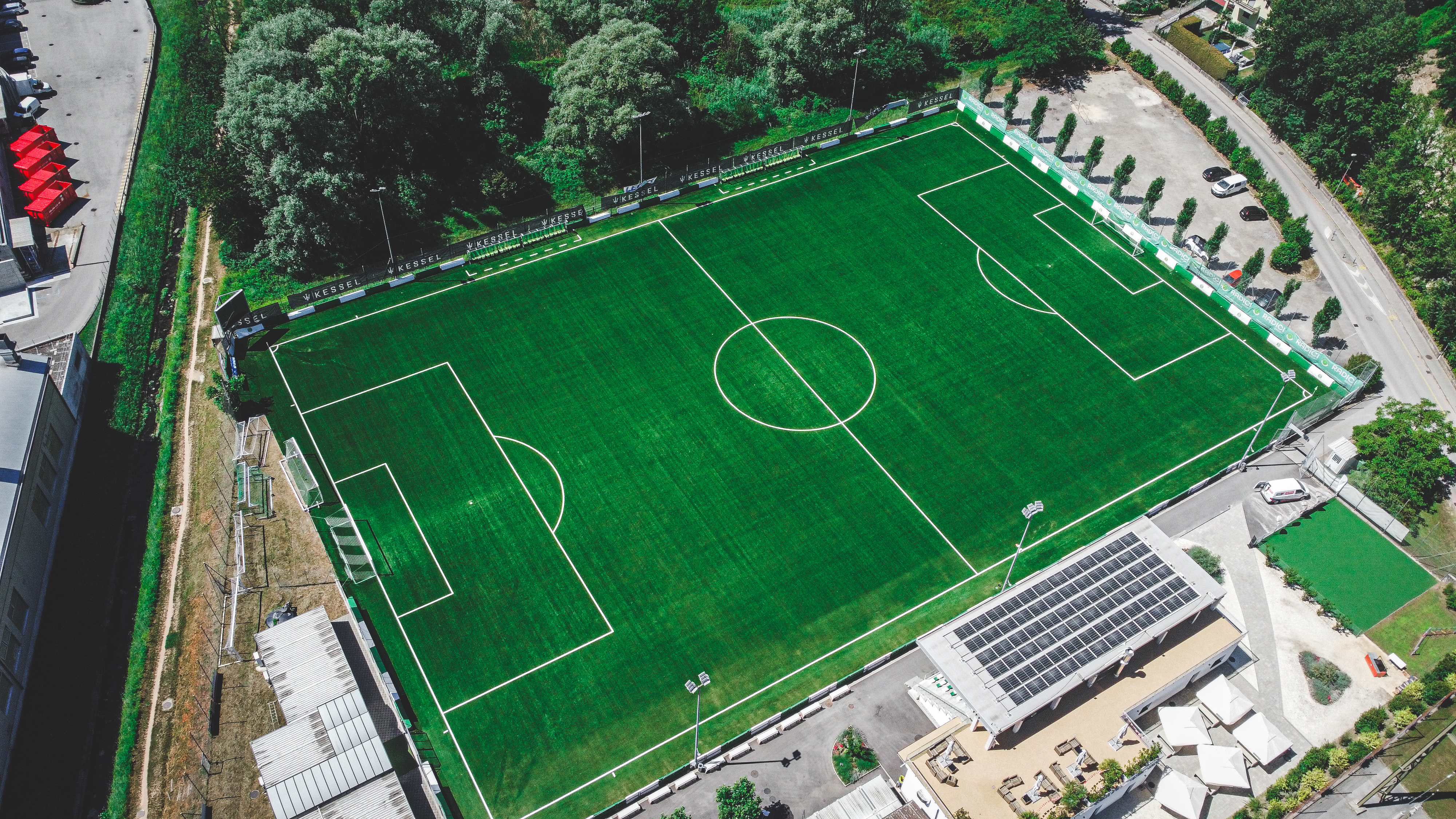 Campo FC Paradiso dall'alto